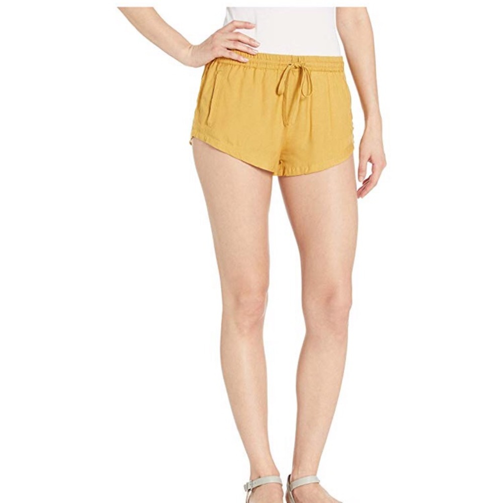 NWT RVCA shorts